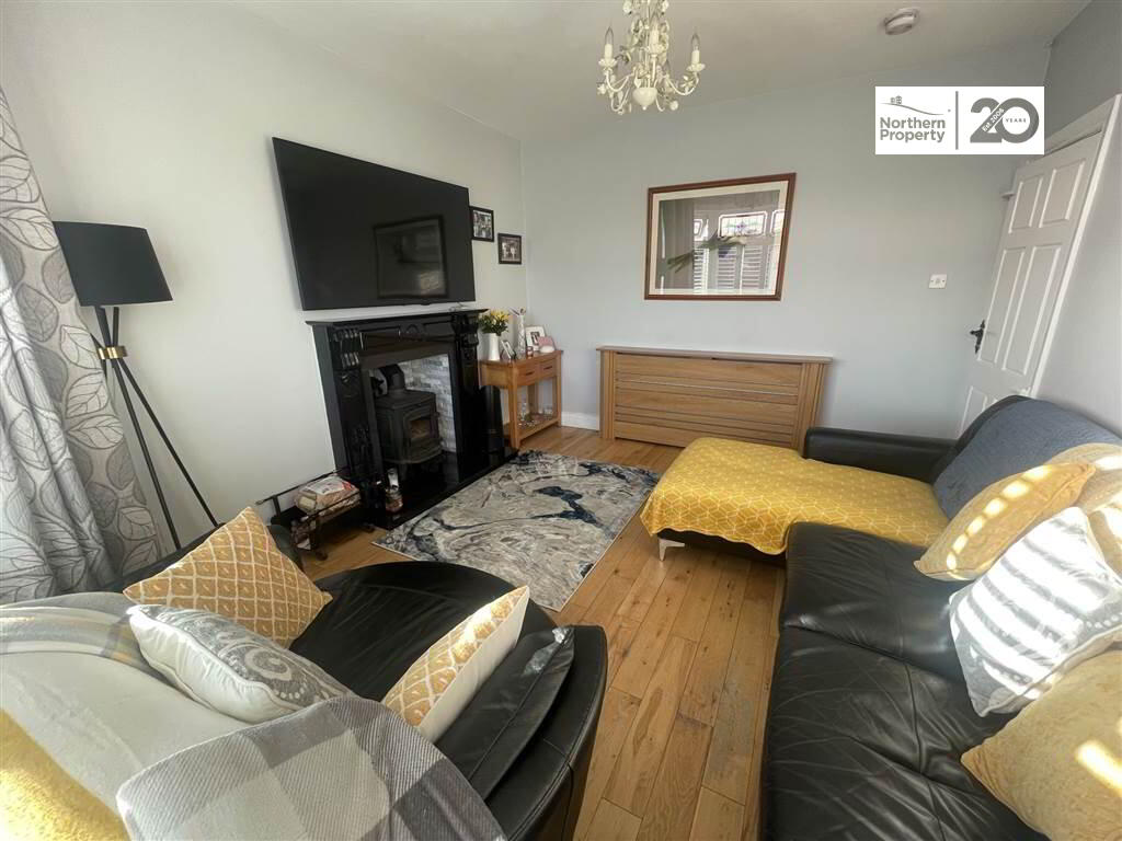 Photo 4 of 555 Falls Road, Belfast