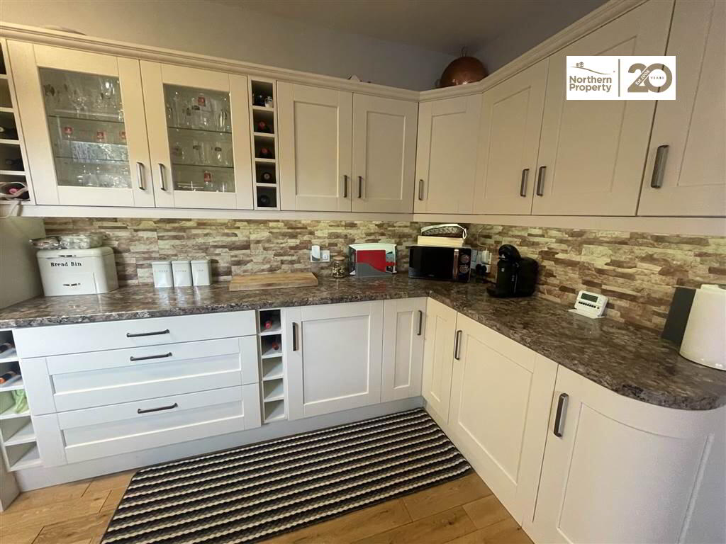 Photo 7 of 555 Falls Road, Belfast