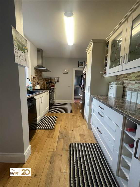 Photo 9 of 555 Falls Road, Belfast