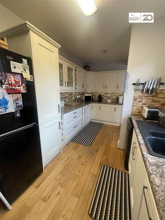 Photo 10 of 555 Falls Road, Belfast