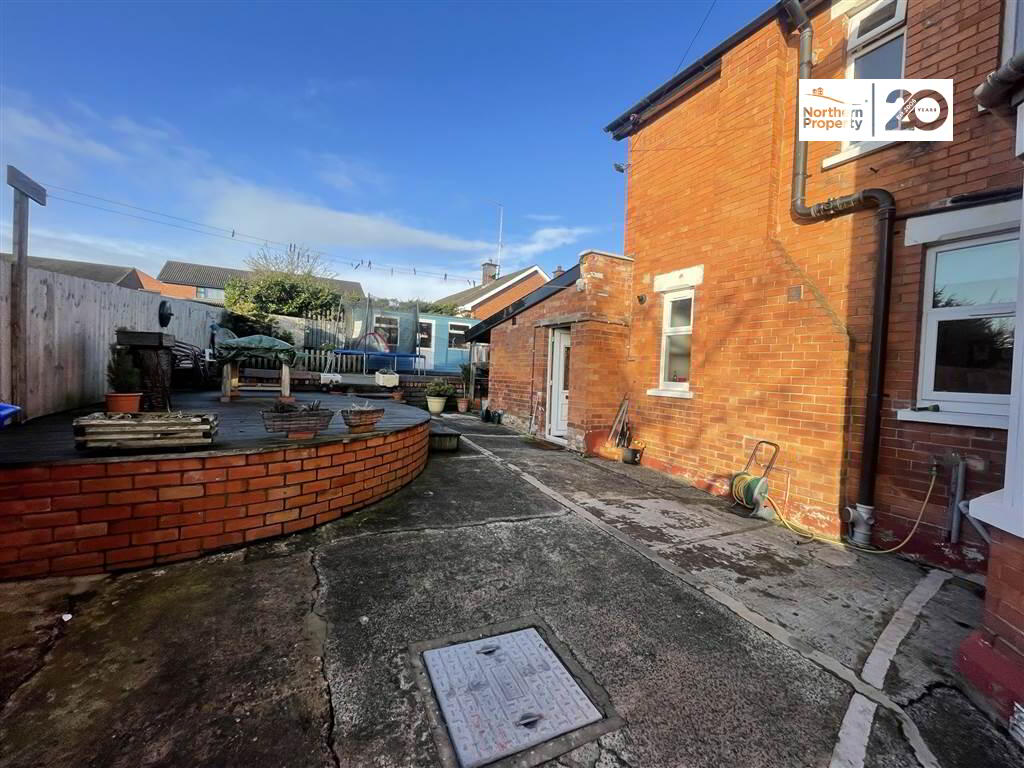 Photo 26 of 555 Falls Road, Belfast