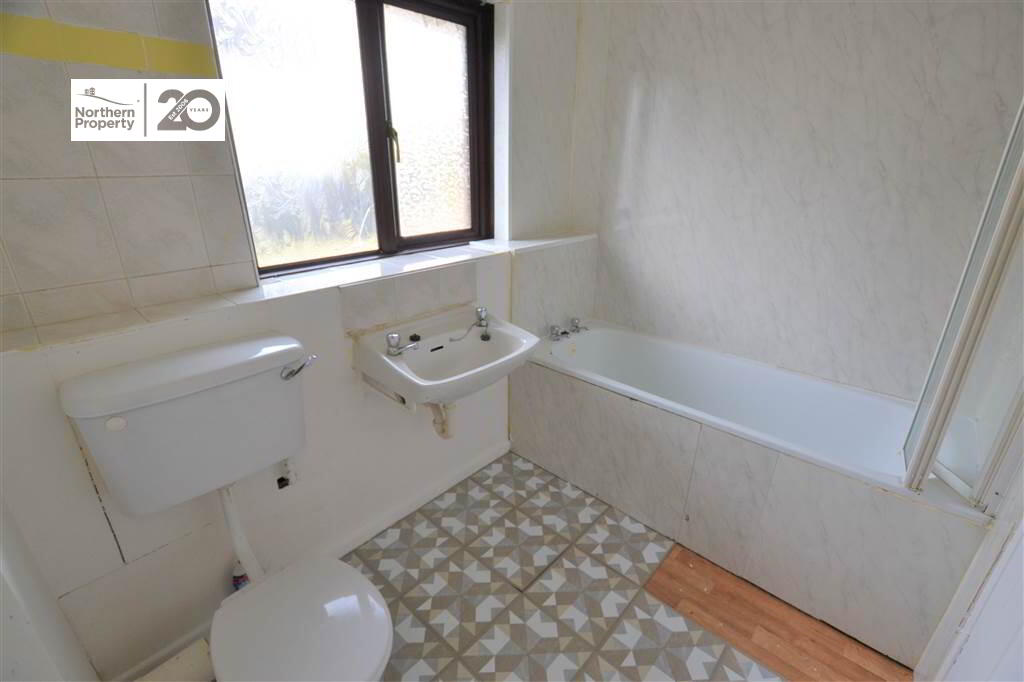 Photo 7 of 47 Moyard Parade, Belfast