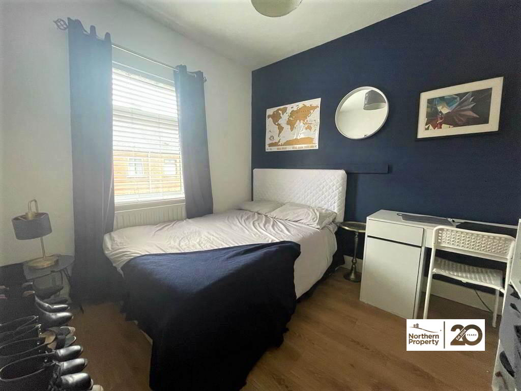 Photo 14 of 7 Iveagh Drive, Falls Road, Belfast