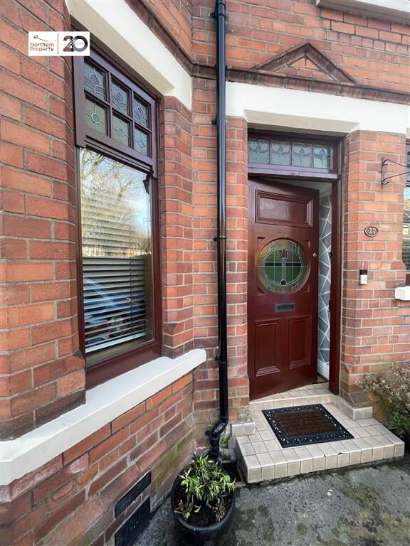 Photo 2 of 27 St James Park, Belfast