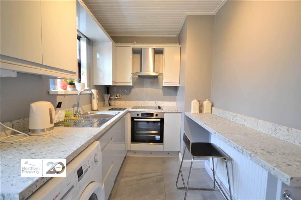 Photo 6 of 9 Whitecliff Drive, Belfast