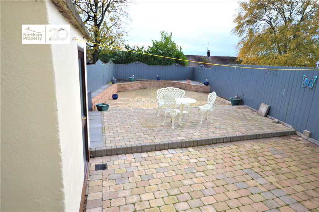 Photo 11 of 9 Whitecliff Drive, Belfast