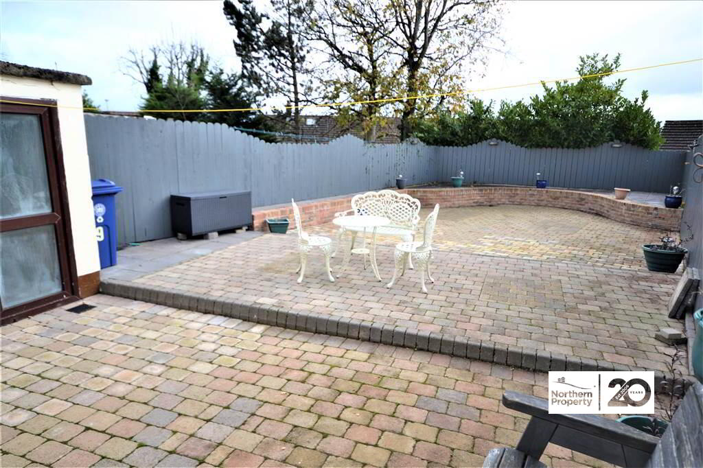 Photo 12 of 9 Whitecliff Drive, Belfast