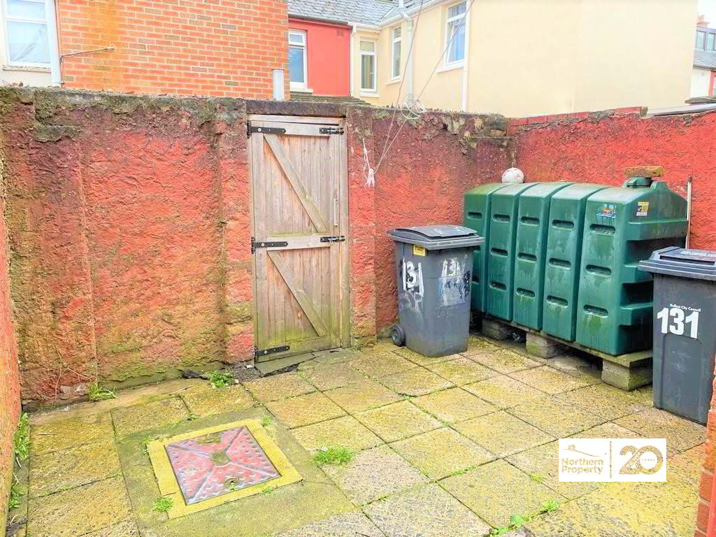 Photo 11 of 131 St James Road, Belfast