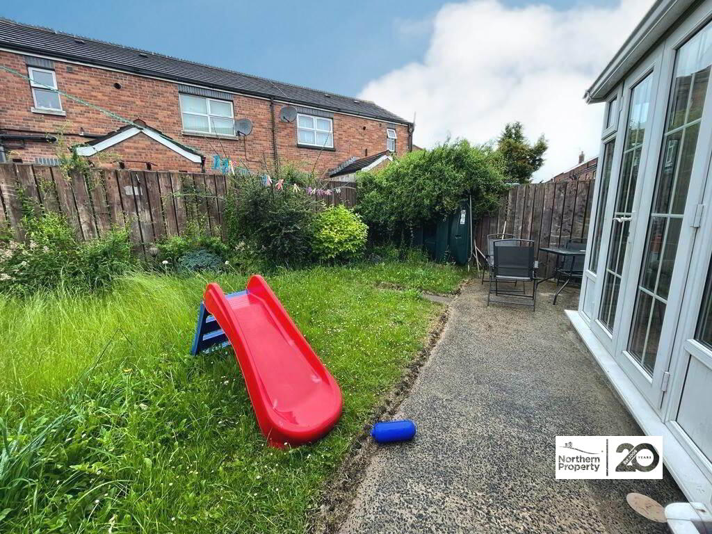 Photo 16 of 70 Clonard Gardens, Belfast