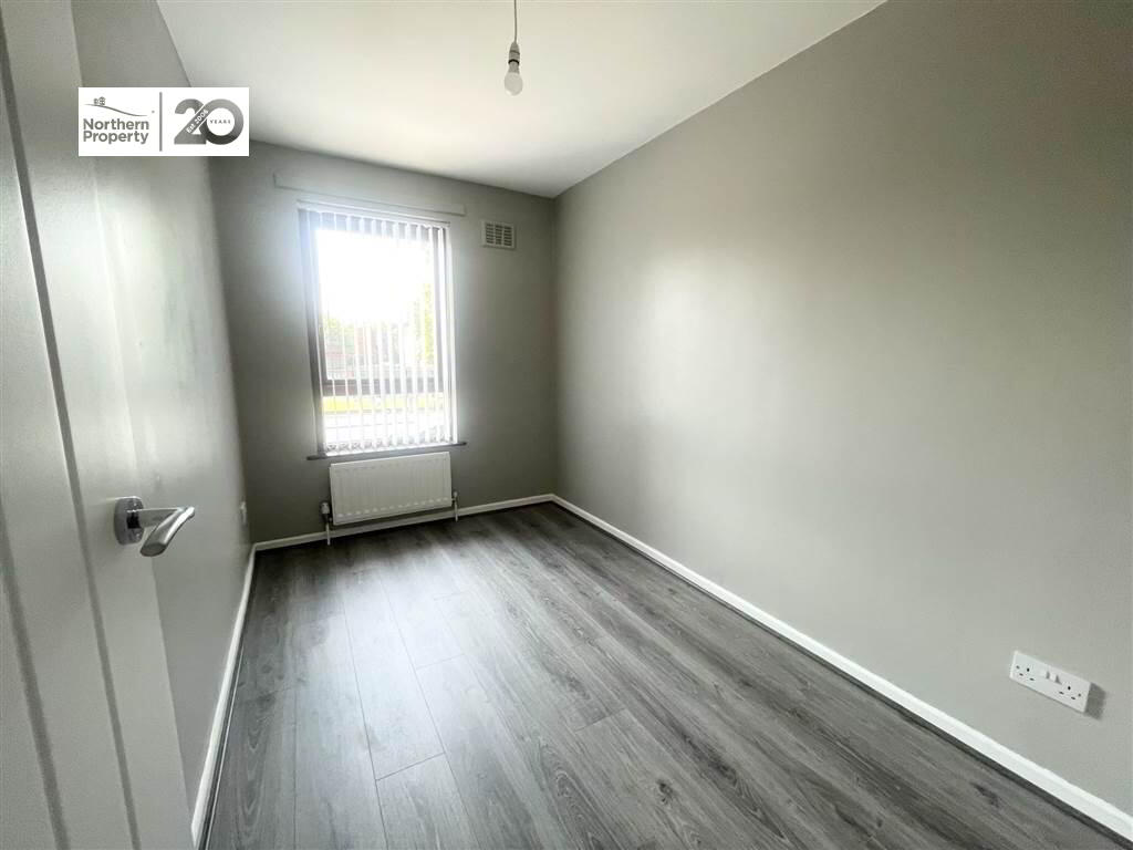 Photo 12 of 293 North Queen Street, Belfast