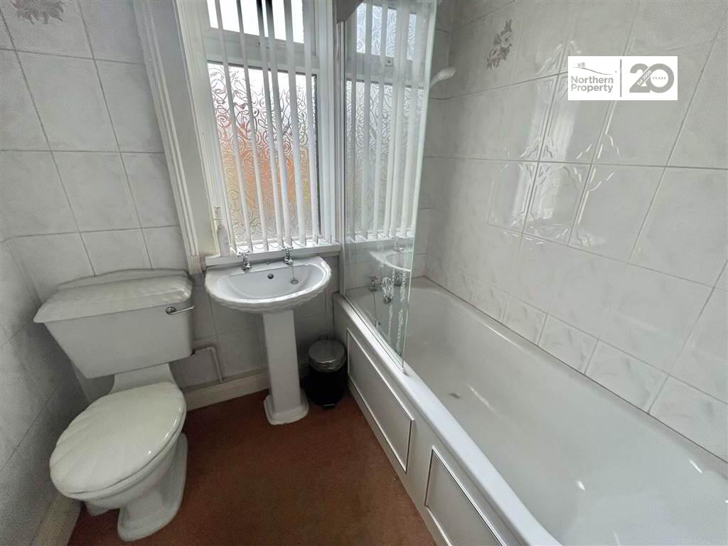 Photo 6 of 553 Donegall Road, Belfast