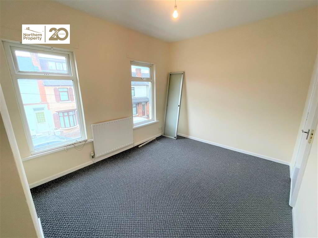 Photo 5 of 47 Fallswater Street, Belfast