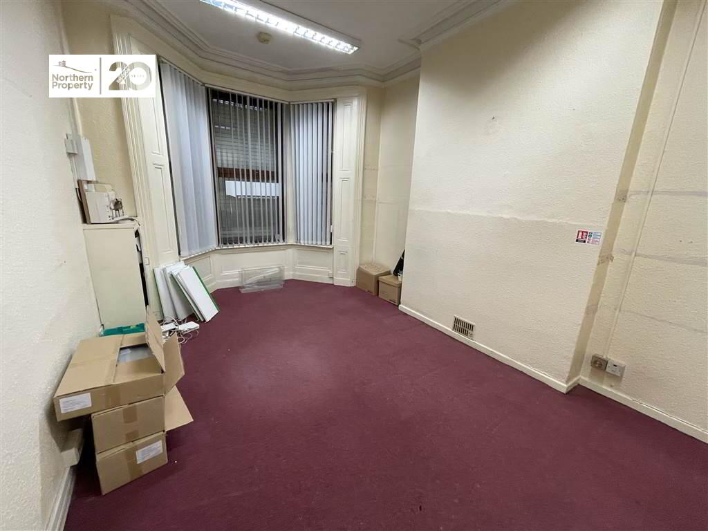 Photo 3 of 461 Falls Road, Belfast