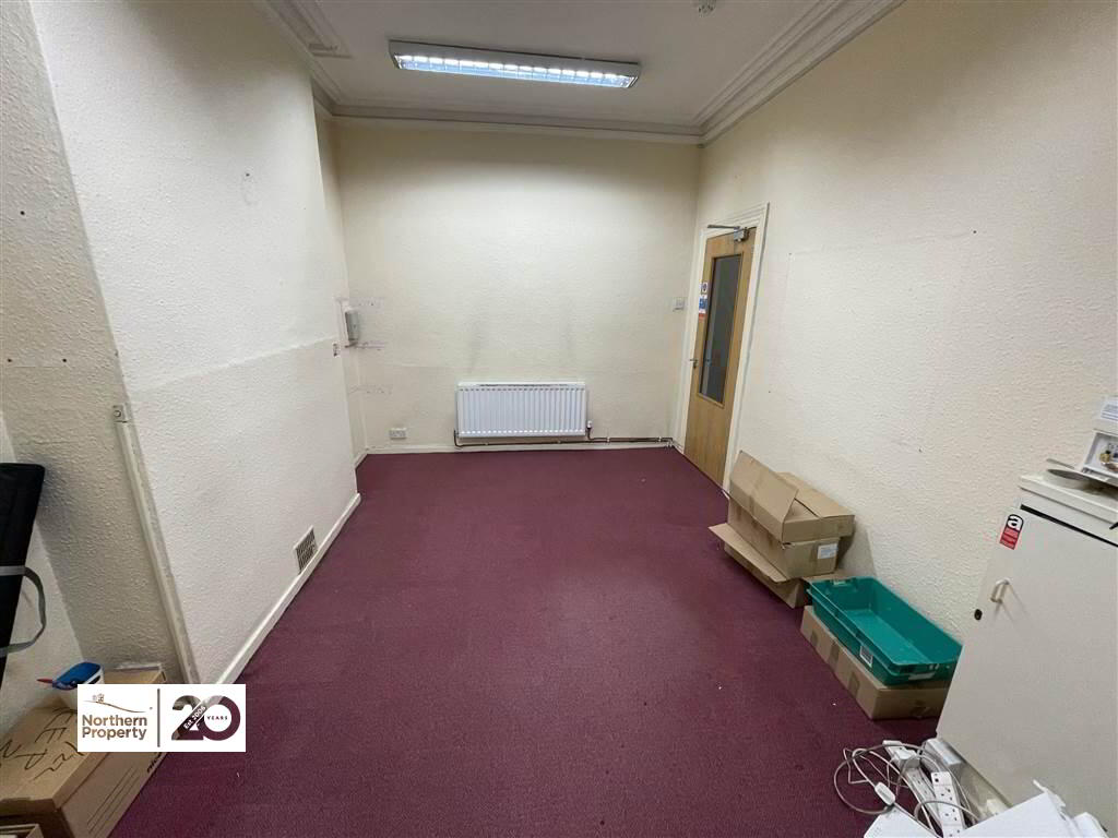 Photo 5 of 461 Falls Road, Belfast
