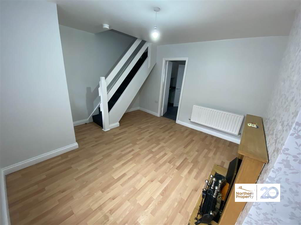 Photo 3 of 66 Beechmount Parade, Beechmount, Belfast