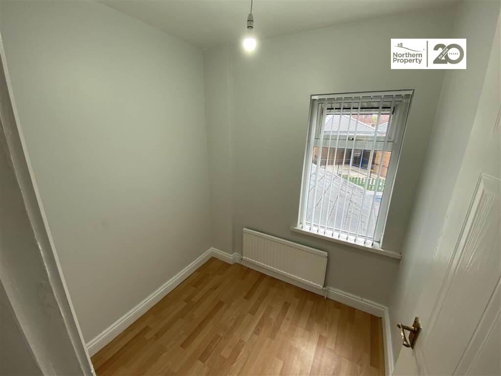 Photo 7 of 66 Beechmount Parade, Beechmount, Belfast