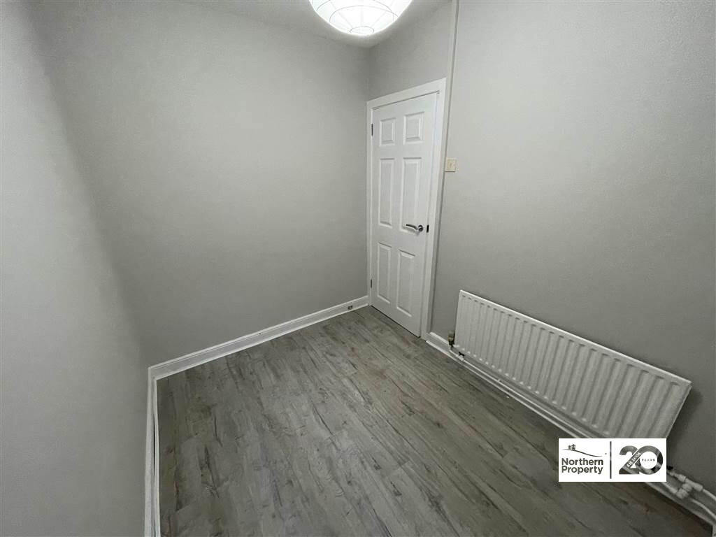 Photo 9 of 11 Forest Street, Belfast