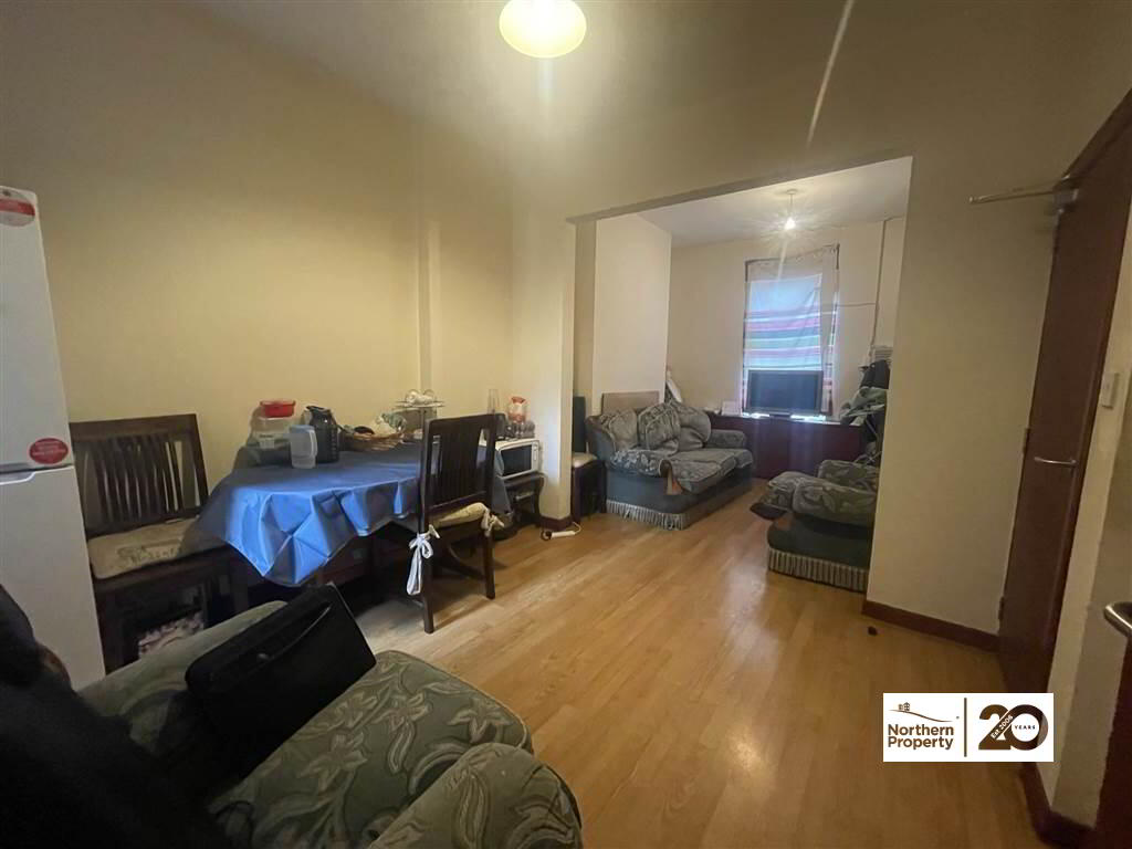 Photo 3 of 35 Crocus Street, Belfast