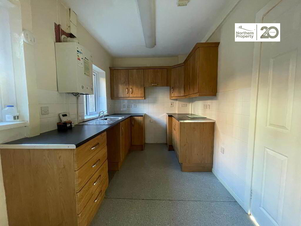 Photo 5 of 40 Stratford Gardens, Belfast