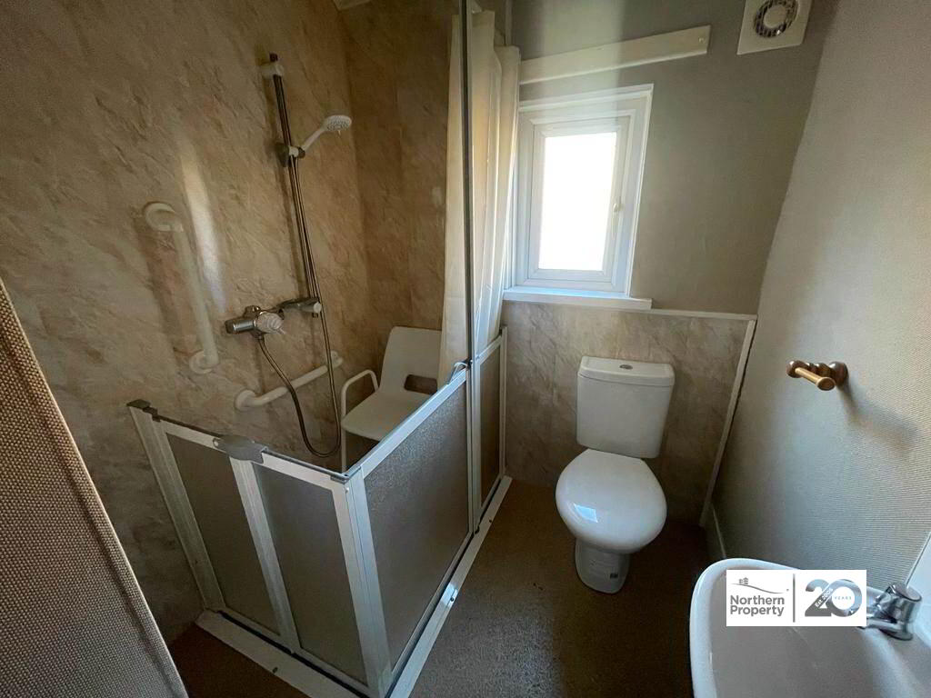 Photo 8 of 40 Stratford Gardens, Belfast