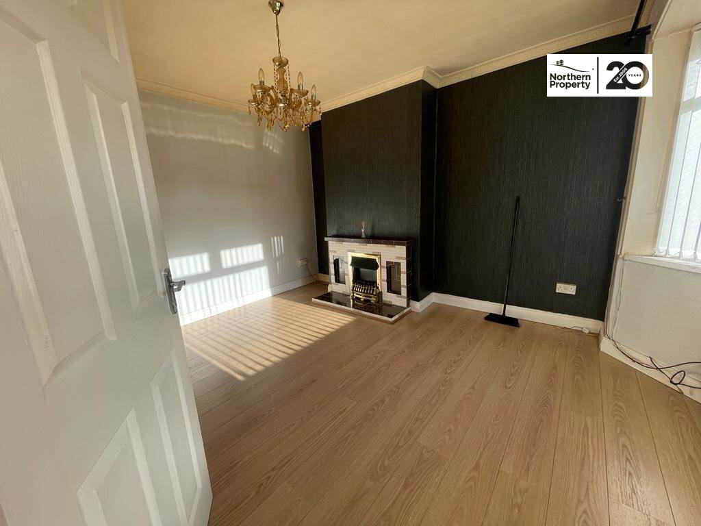 Photo 3 of 40 Stratford Gardens, Belfast