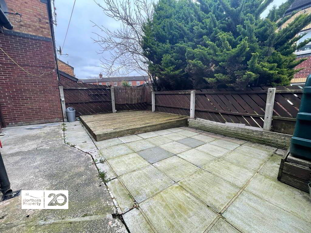 Photo 15 of 20 Beechmount Gardens, Belfast