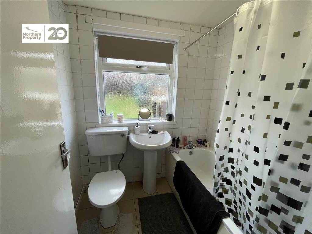 Photo 10 of 13 St James Drive, Belfast