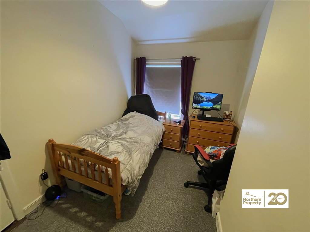 Photo 14 of 13 St James Drive, Belfast