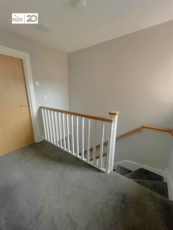 Photo 8 of 51 Fort Street, Belfast