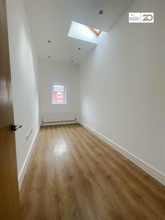 Photo 11 of 51 Fort Street, Belfast