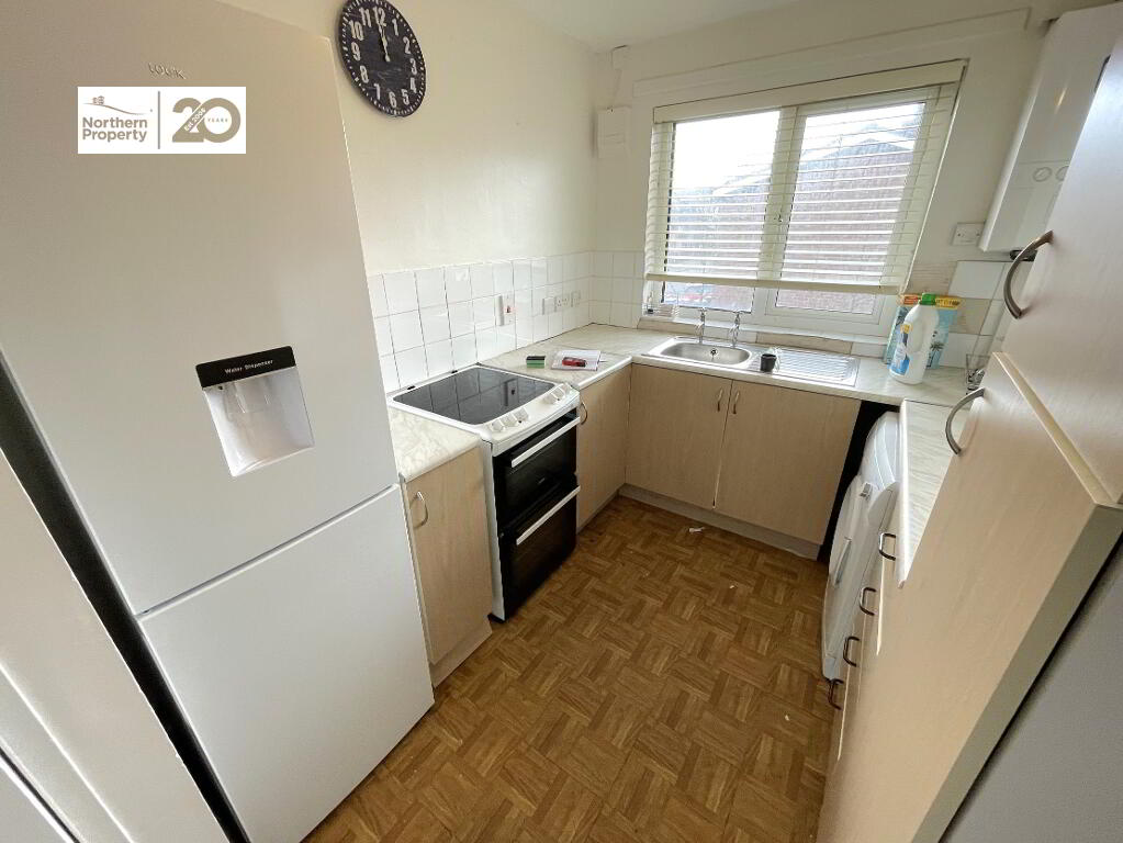 Photo 5 of 6b Glenties Drive, Belfast