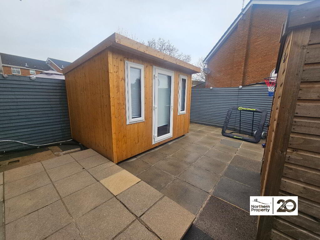 Photo 8 of 7a Thornhill Crescent, Belfast