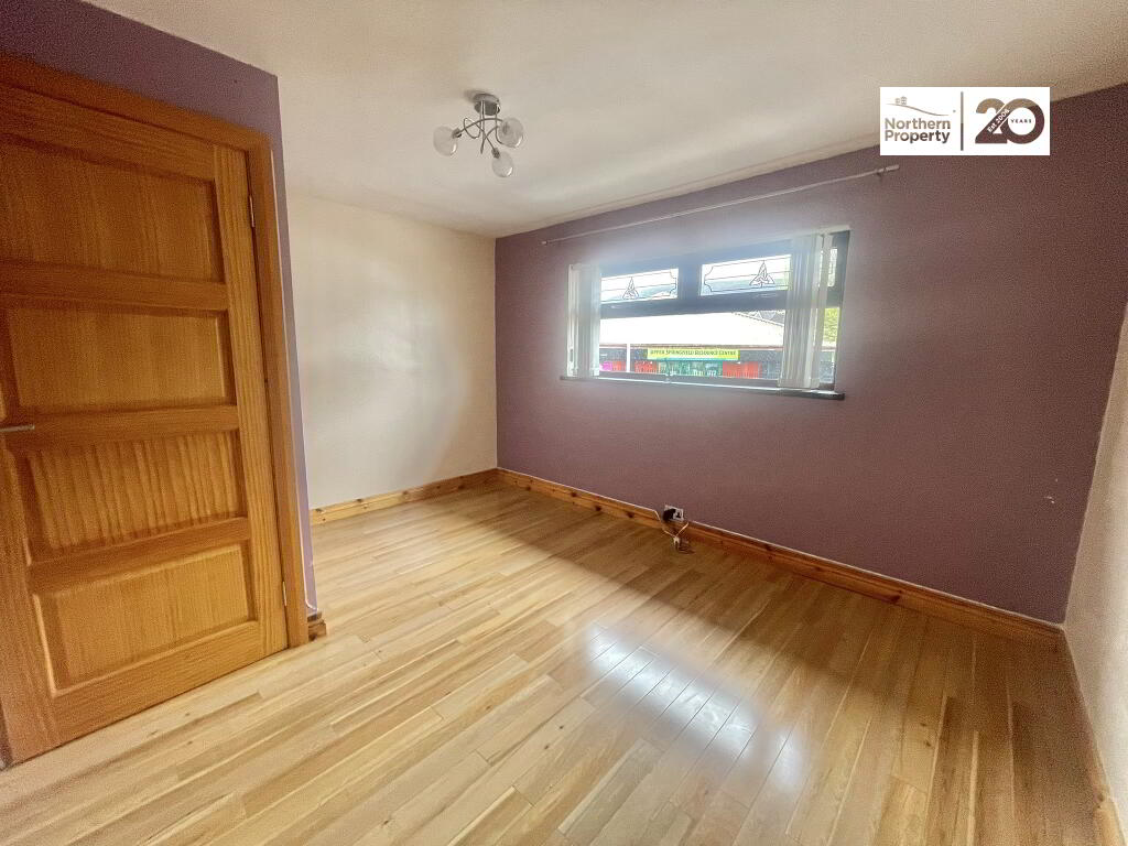 Photo 9 of 102 Ballymurphy Road, Belfast