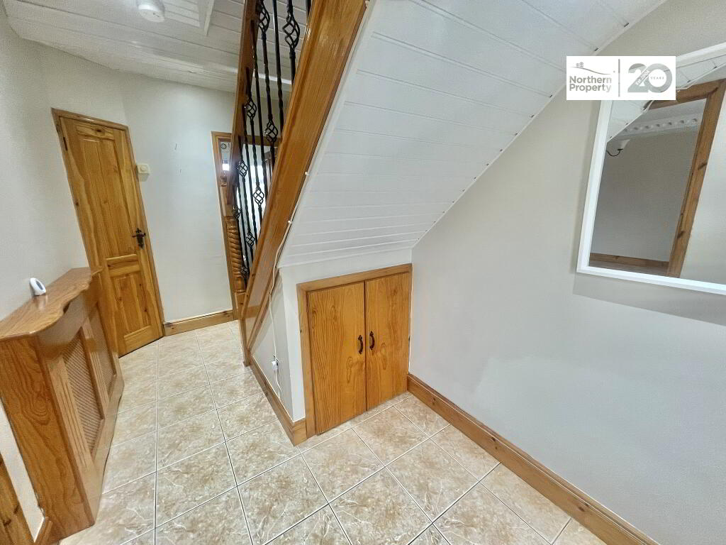 Photo 3 of 102 Ballymurphy Road, Belfast