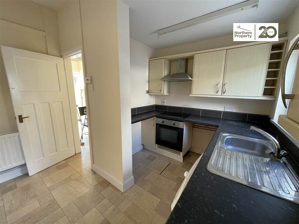 Photo 10 of 38 Iveagh Drive, Belfast