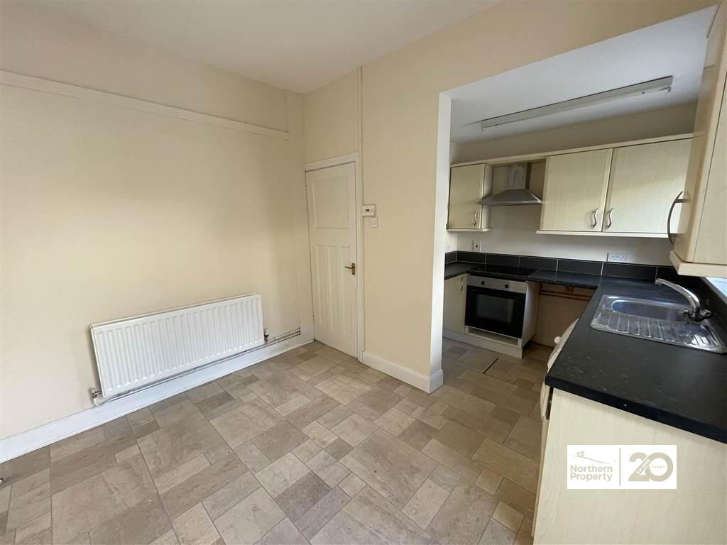 Photo 11 of 38 Iveagh Drive, Belfast