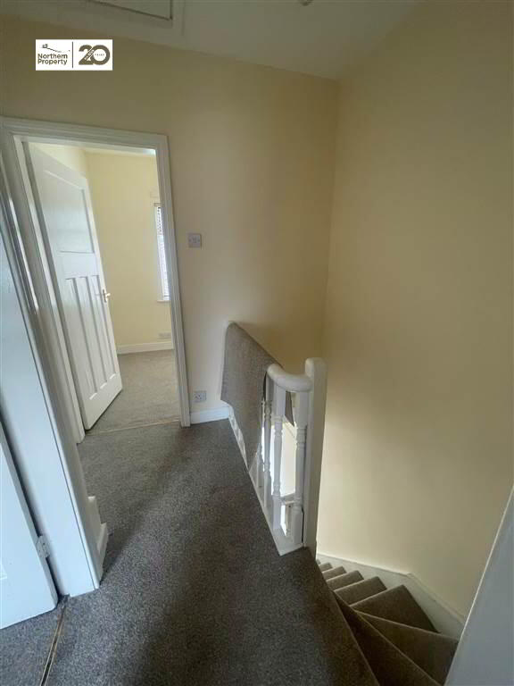 Photo 15 of 38 Iveagh Drive, Belfast