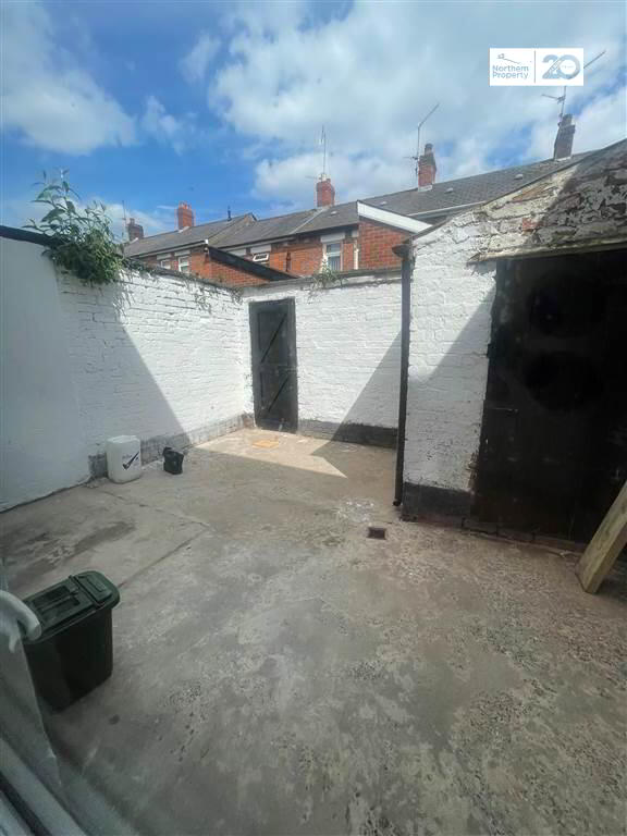 Photo 20 of 38 Iveagh Drive, Belfast