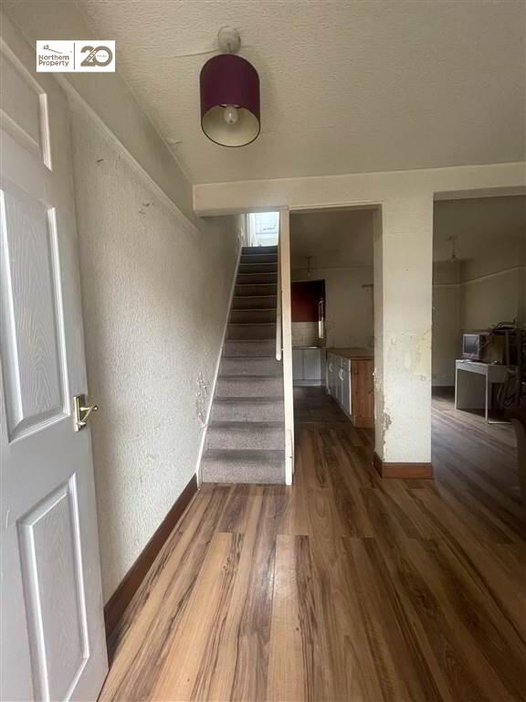 Photo 3 of 30 Empire Drive, Belfast