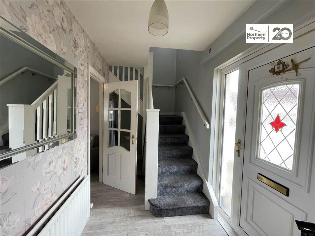 Photo 4 of 2 Whitecliff Crescent, Belfast