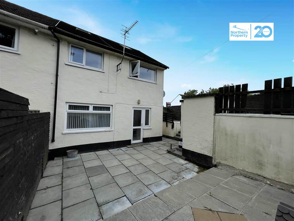 Photo 14 of 2 Whitecliff Crescent, Belfast