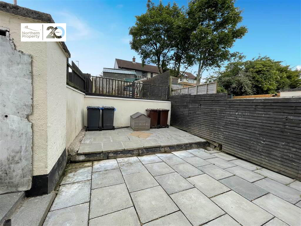 Photo 16 of 2 Whitecliff Crescent, Belfast