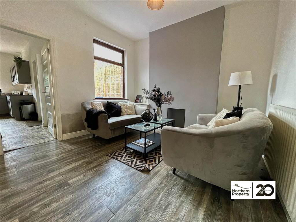 Photo 7 of 427 Springfield Road, Belfast