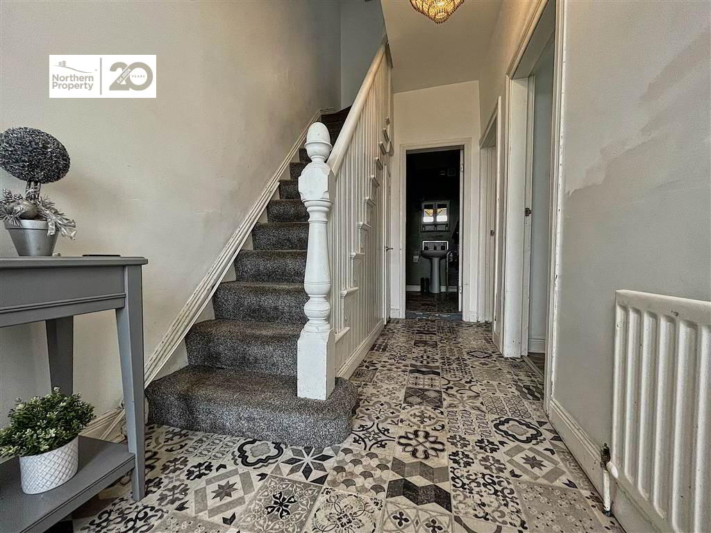 Photo 3 of 427 Springfield Road, Belfast