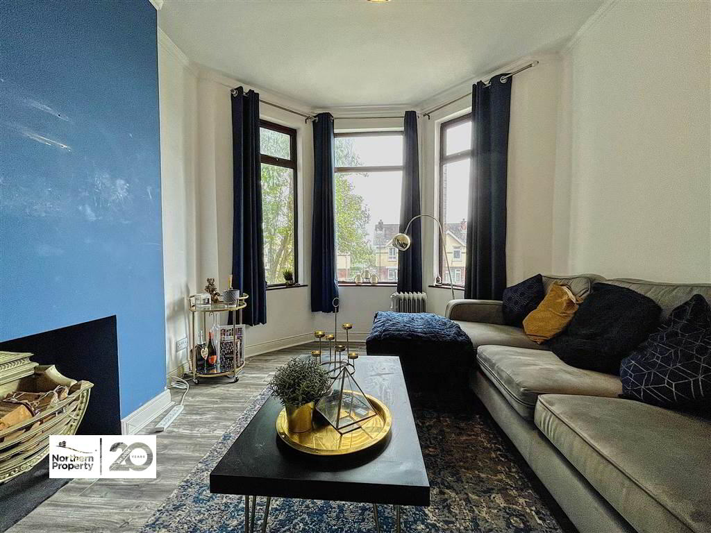 Photo 6 of 427 Springfield Road, Belfast