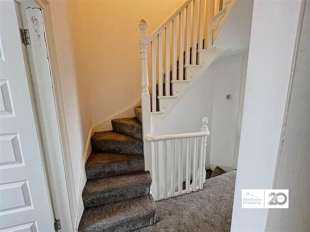 Photo 12 of 427 Springfield Road, Belfast