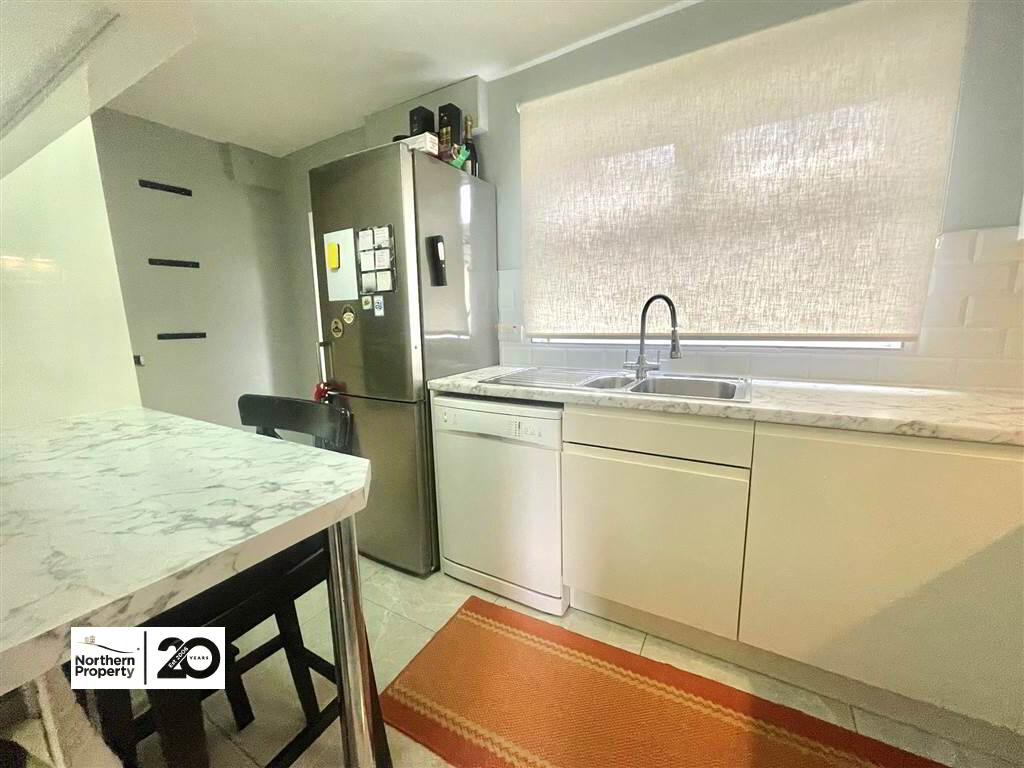 Photo 6 of 80 West Circular Road, Belfast