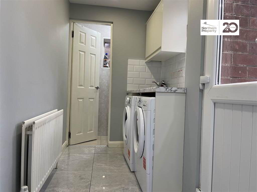 Photo 9 of 80 West Circular Road, Belfast