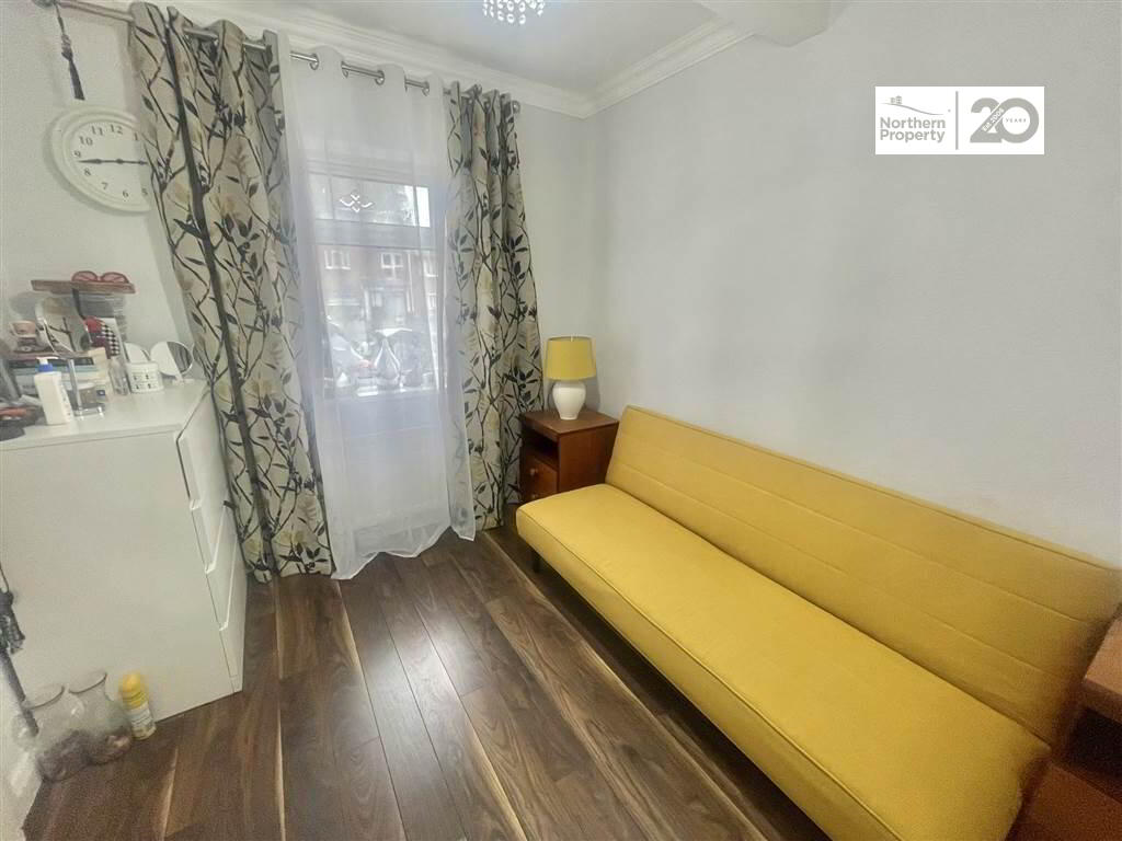 Photo 11 of 80 West Circular Road, Belfast