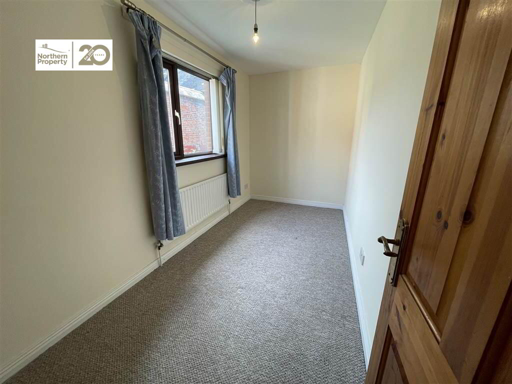 Photo 11 of 5 Clondara Street, Belfast